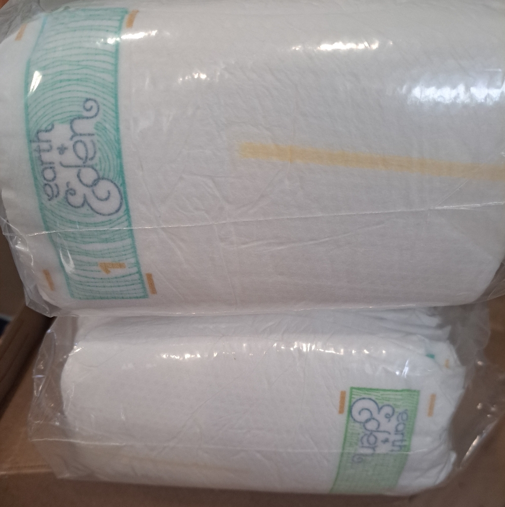 COPY - Earth and eden diapers size 1